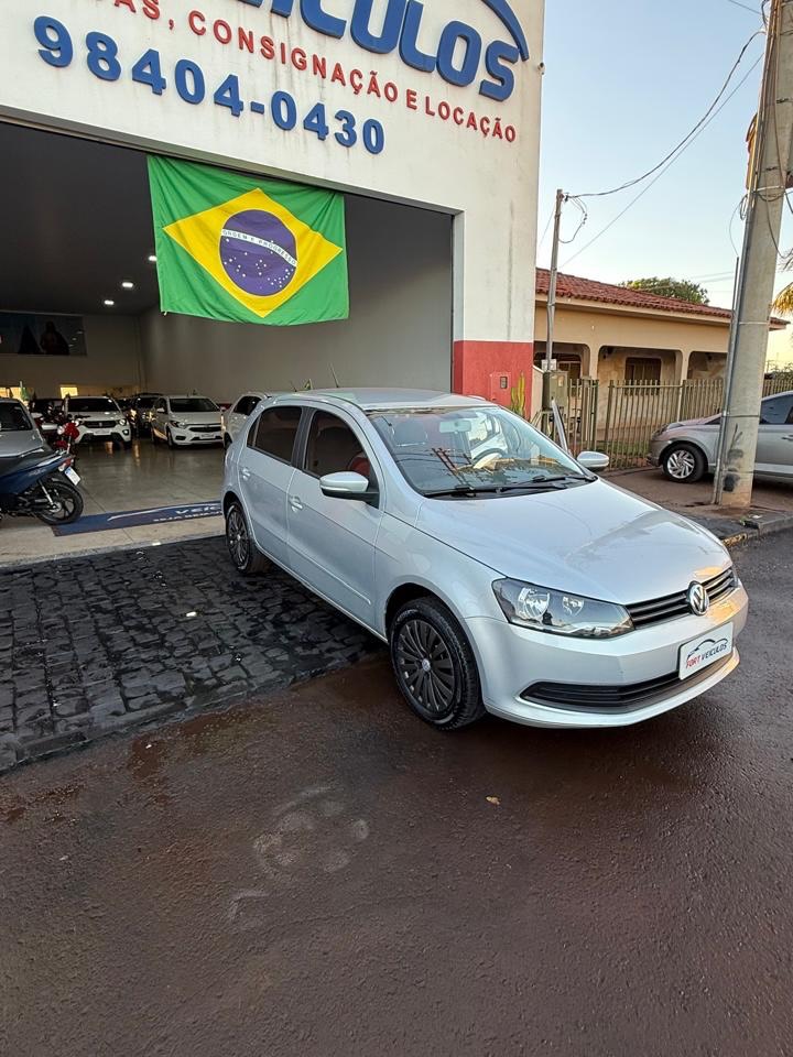 VOLKSWAGEN GOL G6 2013 1.0 em destaque na Fort Veículos